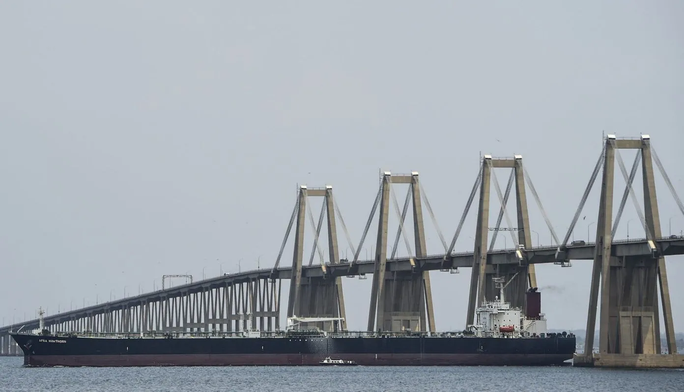 Todos los contaminantes llegan al lago de Maracaibo, incluidas las heces de las camaroneras - La Region Todos los contaminantes llegan al lago de Maracaibo, incluidas las heces de las camaroneras - La Region