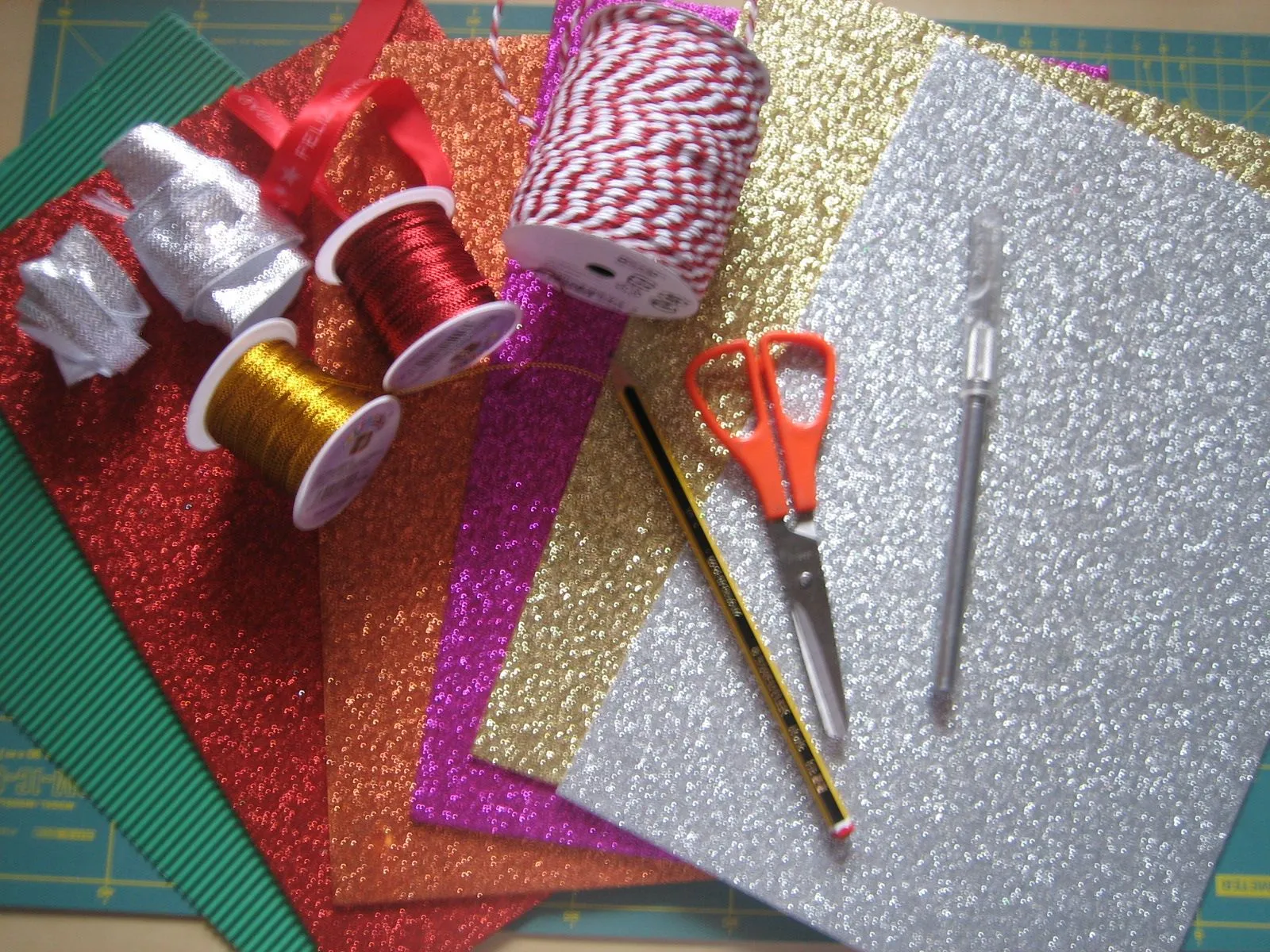 contrespitufos.blogspot.com.es: adornos de Navidad para las ventanas contrespitufos.blogspot.com.es: adornos de Navidad para las ventanas