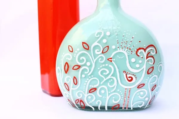 Cómo convertir una botella en un florero - Revista OHLALÁ ... Cómo convertir una botella en un florero - Revista OHLALÁ ...