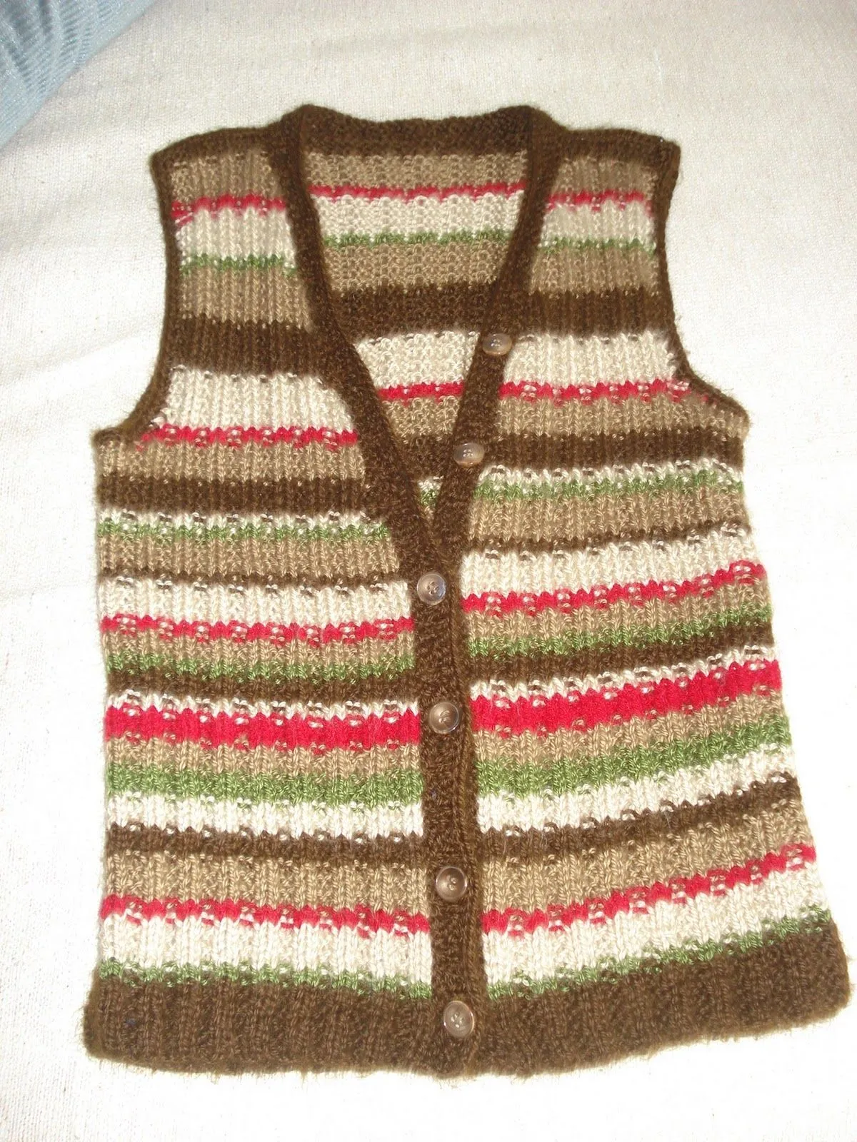 Cora Tejidos Artesanales: Chaleco juvenil