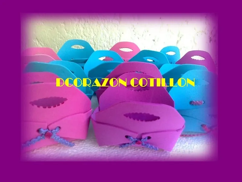 DE CORAZON COTILLON: GOLOSINEROS EN GOMA EVA