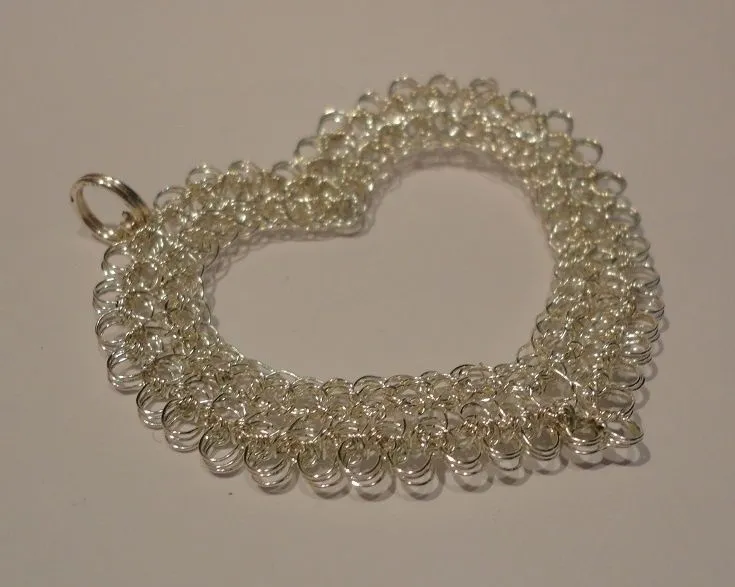 Corazon en punto peruano de Julia Franquiz | Joyeria uYin ... Corazon en punto peruano de Julia Franquiz | Joyeria uYin ...
