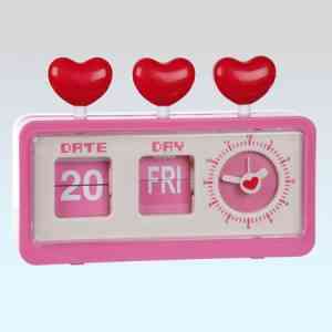 con unos corazones muy graciosos ademas de reloj tambien es calendario con unos corazones muy graciosos ademas de reloj tambien es calendario