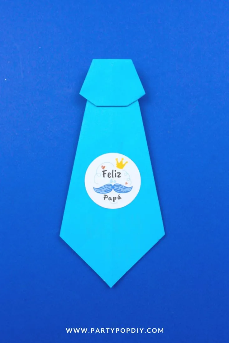 Corbata Origami para Papá 