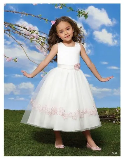 Las coronas de flores de mis pajecitas