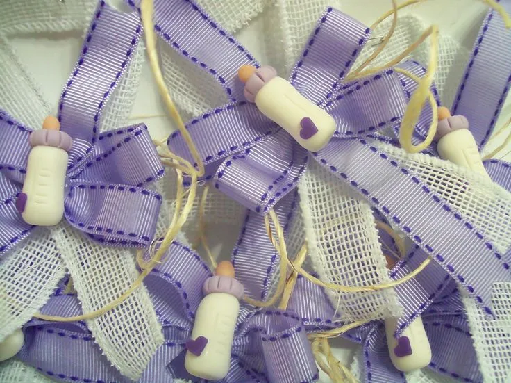 Corsage para invitadas - Baby Shower con el tema Milkaholic ... Corsage para invitadas - Baby Shower con el tema Milkaholic ...