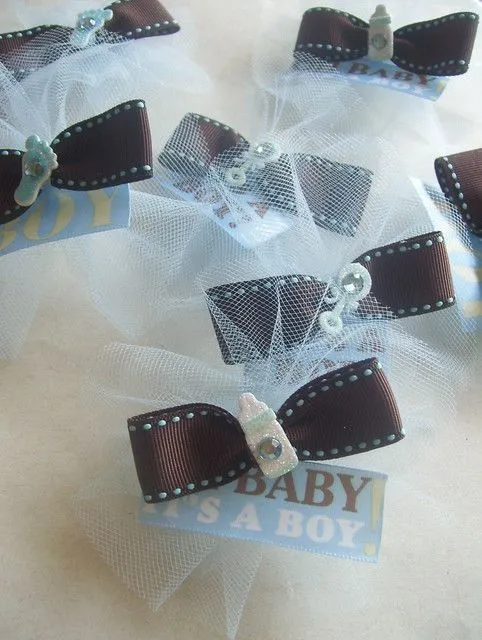 Corsage para baby shower de niño - Imagui