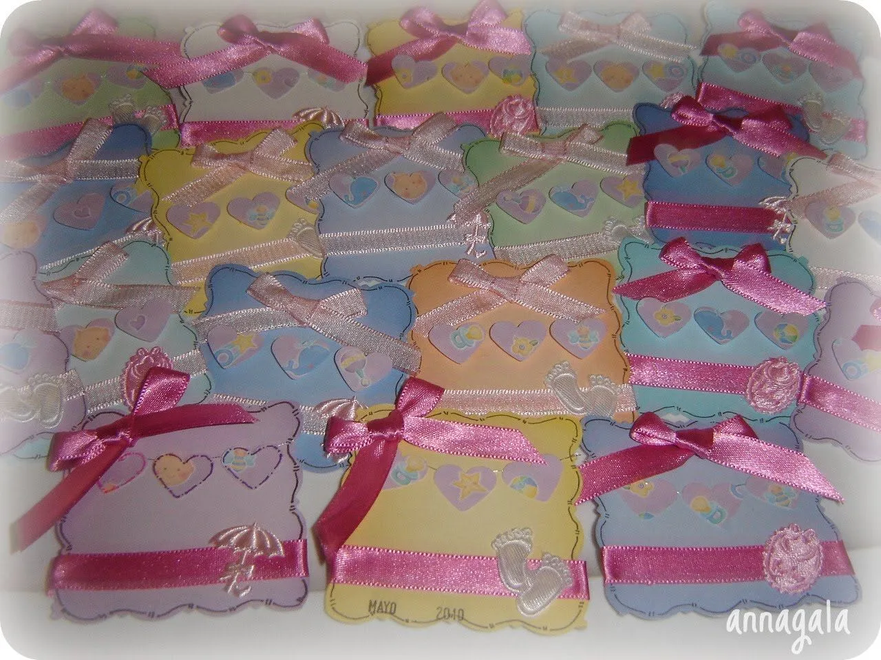 Estos son los corsages para las participantes en el BBy Shower :)