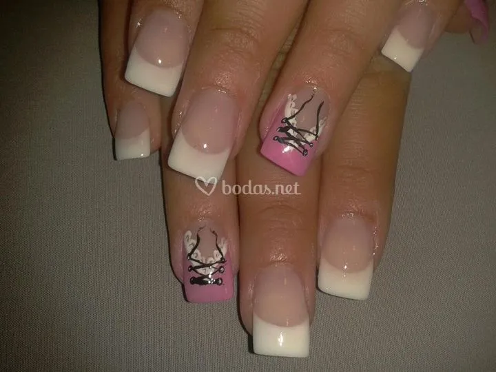 Corsete de colores a elegir de Fashion Nail Art - Uñas de gel | Fotos Corsete de colores a elegir de Fashion Nail Art - Uñas de gel | Fotos