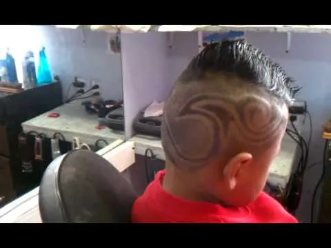 Cortes de pelo com figuras - YouTube