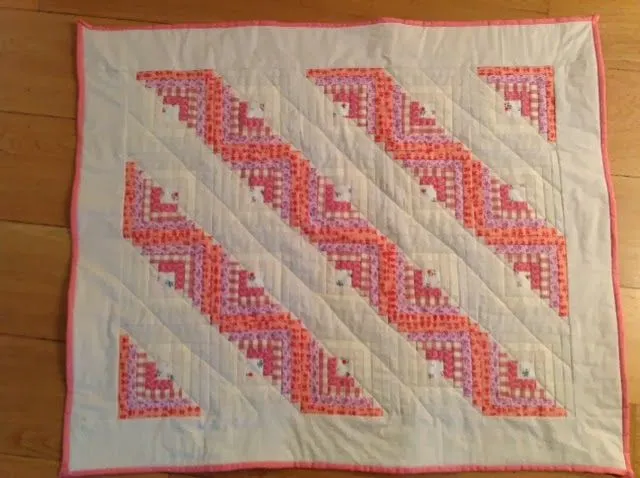 COSAS COSIDAS, COSAS MIAS: Colcha bebe Log Cabin