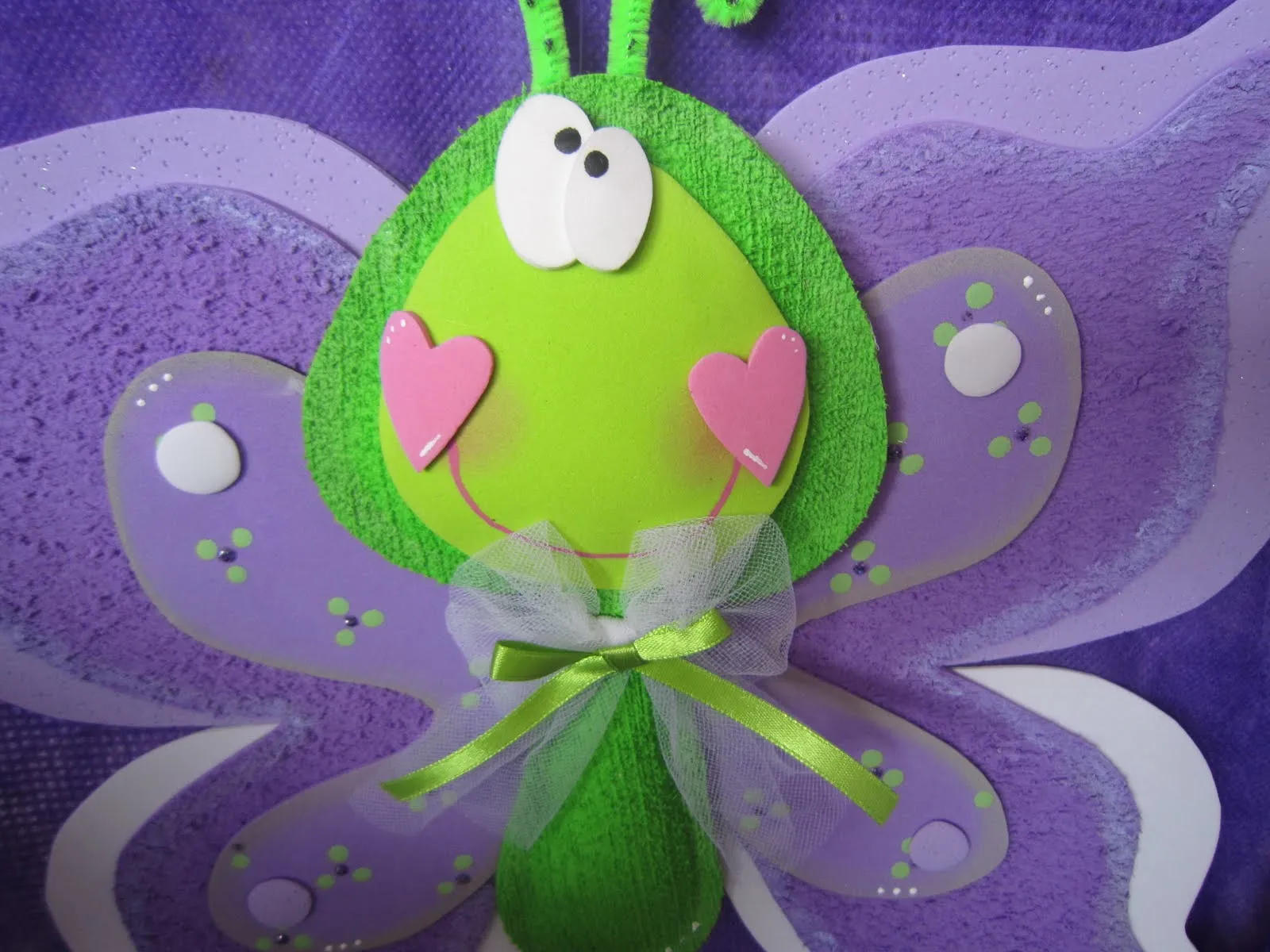 MIS COSITAS EN GOMA EVA: MAS MARIPOSAS PARA COLGAR