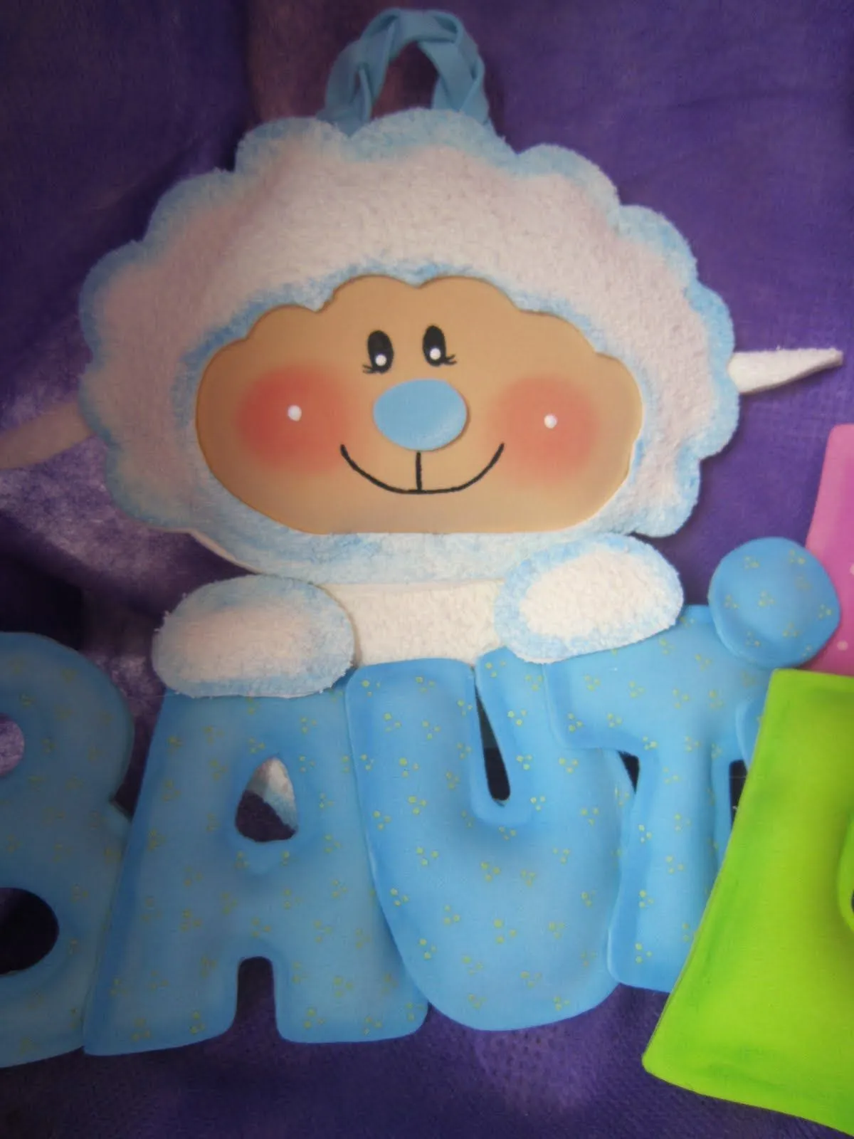 MIS COSITAS EN GOMA EVA: Ovejitas para puerta con su molde MIS COSITAS EN GOMA EVA: Ovejitas para puerta con su molde
