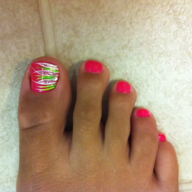 Cosmeticos D.F.: Diseños de Uñas para los Pies Cosmeticos D.F.: Diseños de Uñas para los Pies