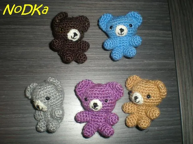 NODKA CREACIONES: OSITOS Y BROCHES FIELTRO