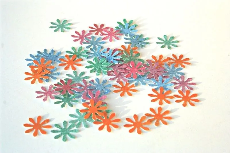 Flores hechas en papel - Imagui