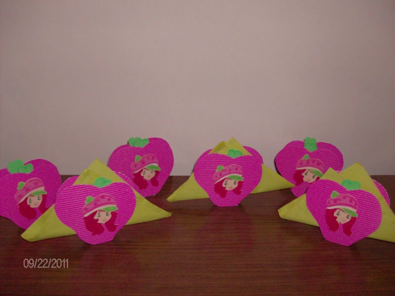 COTILLÓN PARA FIESTAS INFANTILES.: servilleteros COTILLÓN PARA FIESTAS INFANTILES.: servilleteros