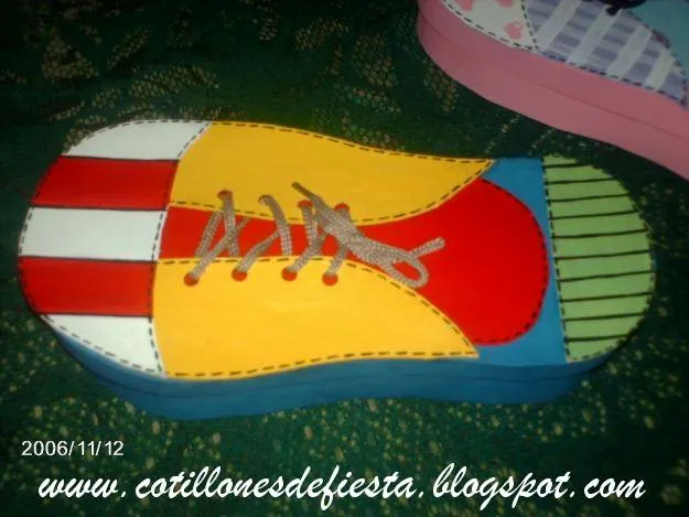 Cotillones de Fiesta: Cotillón en forma de zapato