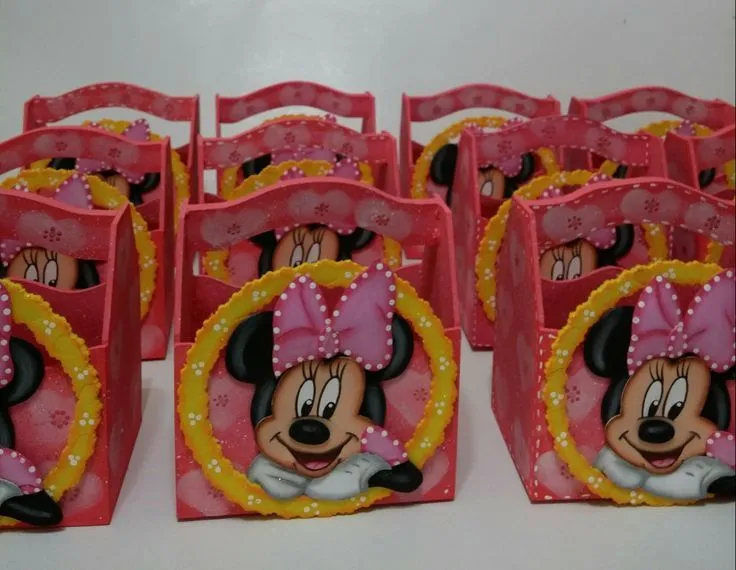 Cotillones Minnie hechos en MDF para fiestas infantiles ...