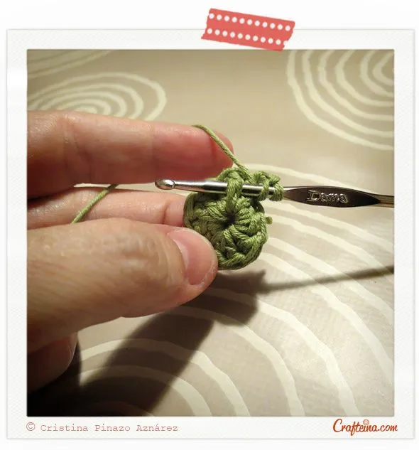Crafteina: Clavel en crochet para San Isidro ✿ Crochet carnation ... Crafteina: Clavel en crochet para San Isidro ✿ Crochet carnation ...
