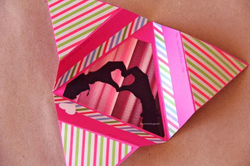 Craftingeek*: Tarjeta Estrella Scrapbook paso a paso // Star card DIY