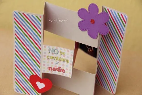 Craftingeek*: Como hacer tarjeta Trishutter / Card How- Craftingeek*: Como hacer tarjeta Trishutter / Card How-