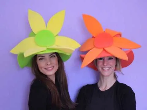 Crazy Capelli, gorros de gomaespuma - YouTube Crazy Capelli, gorros de gomaespuma - YouTube