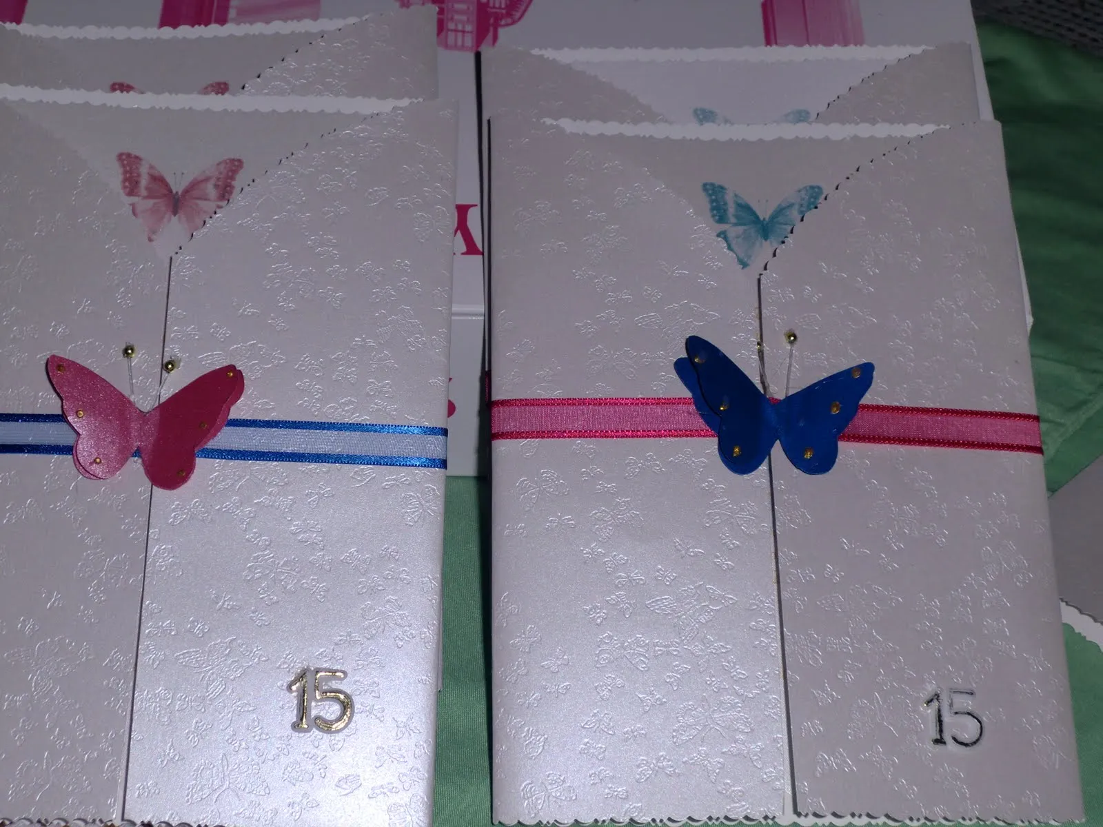 Creaciones Mis Angeles: Tarjetas de invitación. 15 años de mariposa