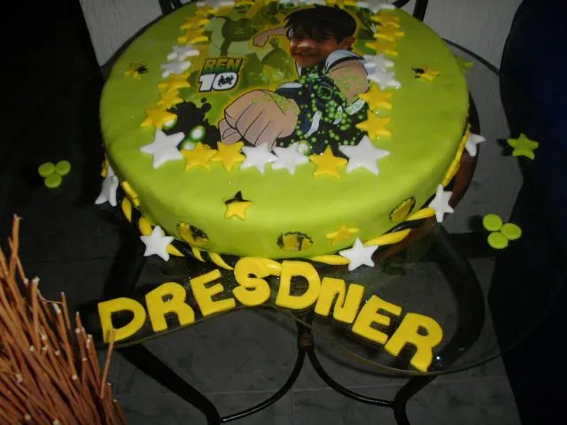 CREACIONES EMIVER :::::: Torta de Ben 10