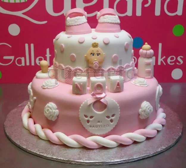 Creaciones Fania: TARTAS PERSONALIZADAS FONDANT Creaciones Fania: TARTAS PERSONALIZADAS FONDANT