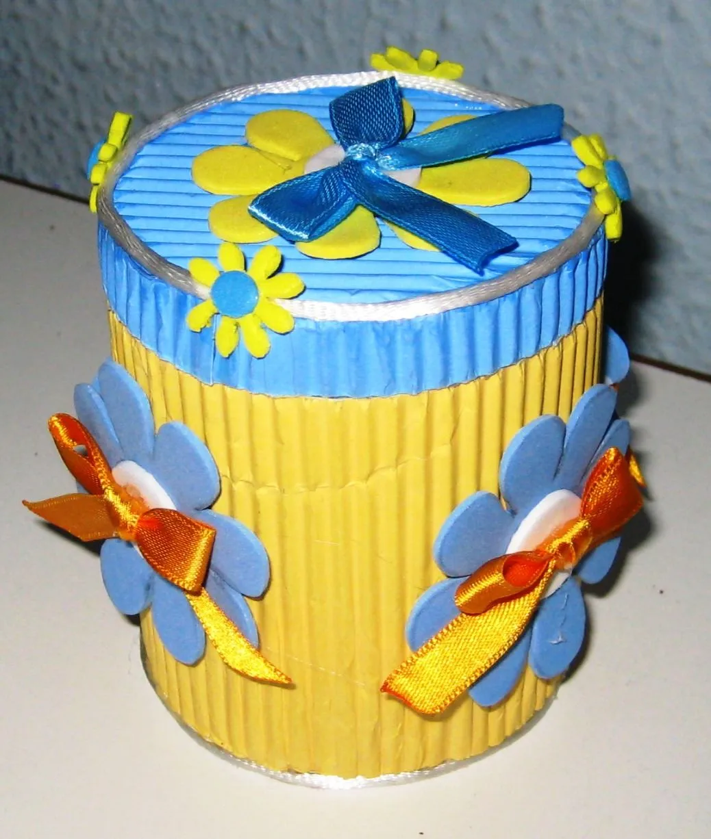 MIS CREACIONES FOFUCHAS: CAJITA DECORADA