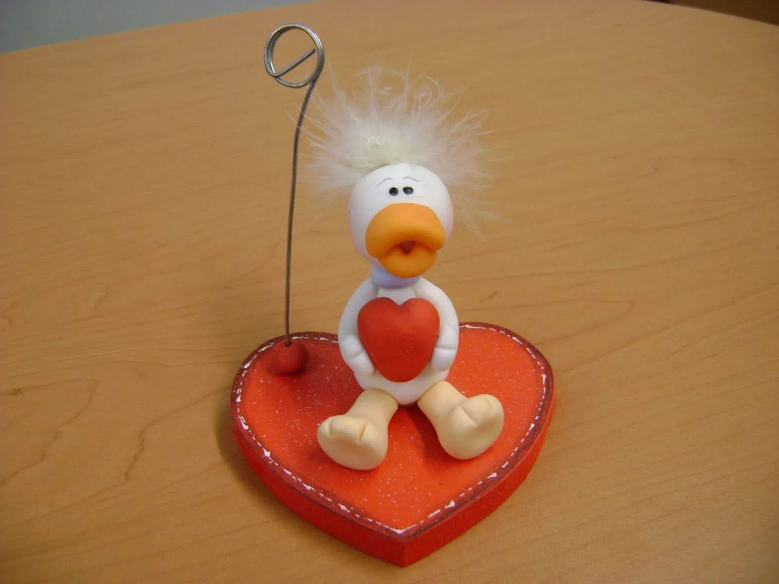 CREACIONES KIKIS: DETALLE EN PORCELANA FRIA