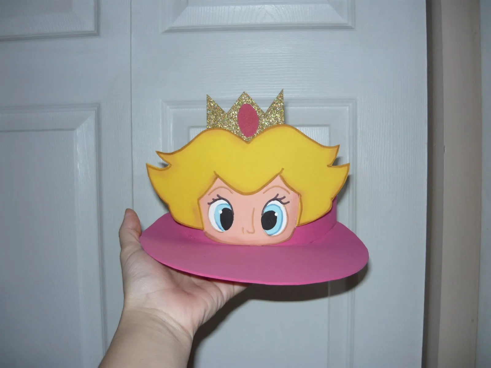 Creaciones Lorimar: VISERA PRINCESA MARIO BROS Creaciones Lorimar: VISERA PRINCESA MARIO BROS