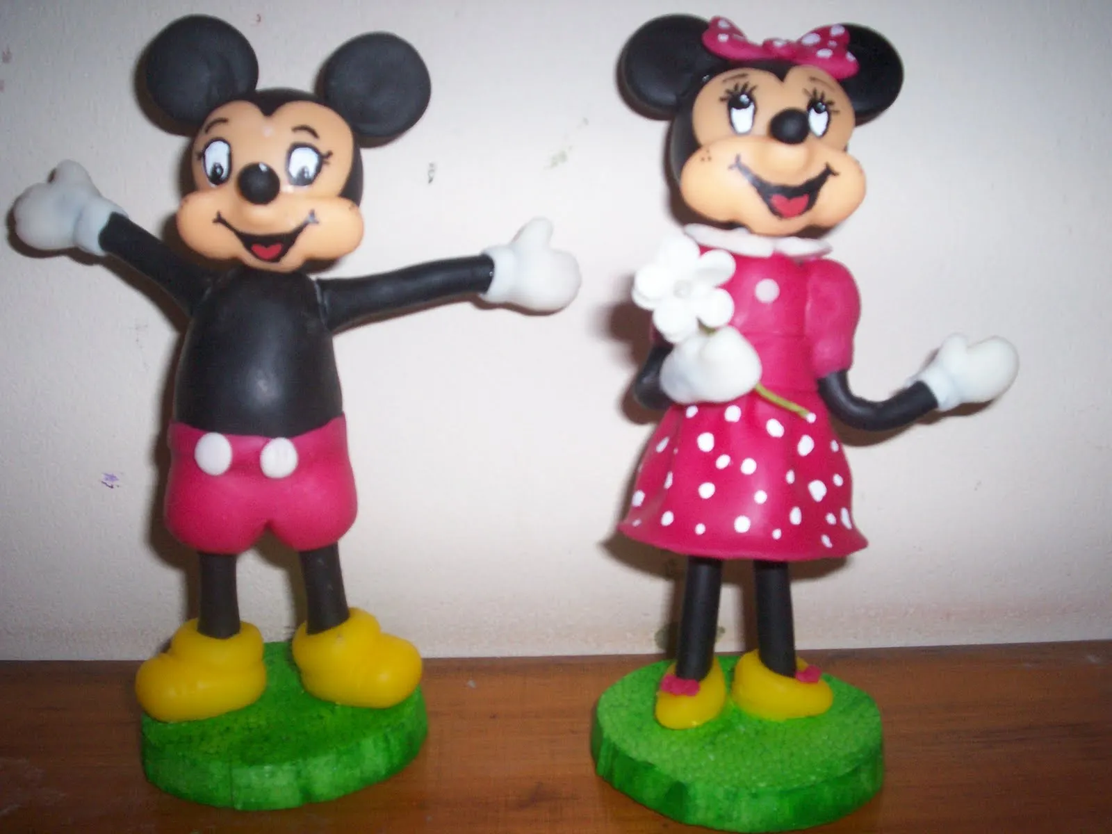 Creaciones Malú: souvenirs, adornos de tortas en porcelana fría ... Creaciones Malú: souvenirs, adornos de tortas en porcelana fría ...