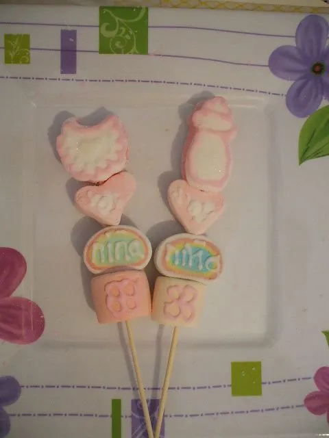 CREACIONES MANOS MAGICAS: Brocheta de malvavisco y bombon -baby ... CREACIONES MANOS MAGICAS: Brocheta de malvavisco y bombon -baby ...