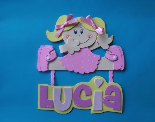 Las Creaciones de Marta: CARTELES CON EL NOMBRE