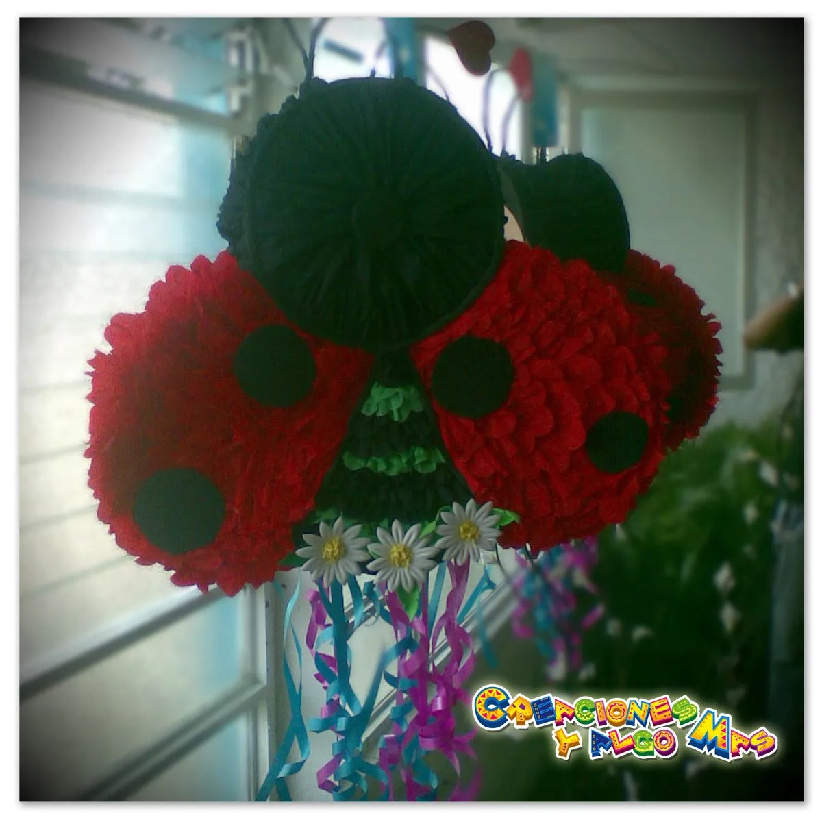 Creaciones y Algo Mas: FIESTA MOTIVO MARIQUITA II