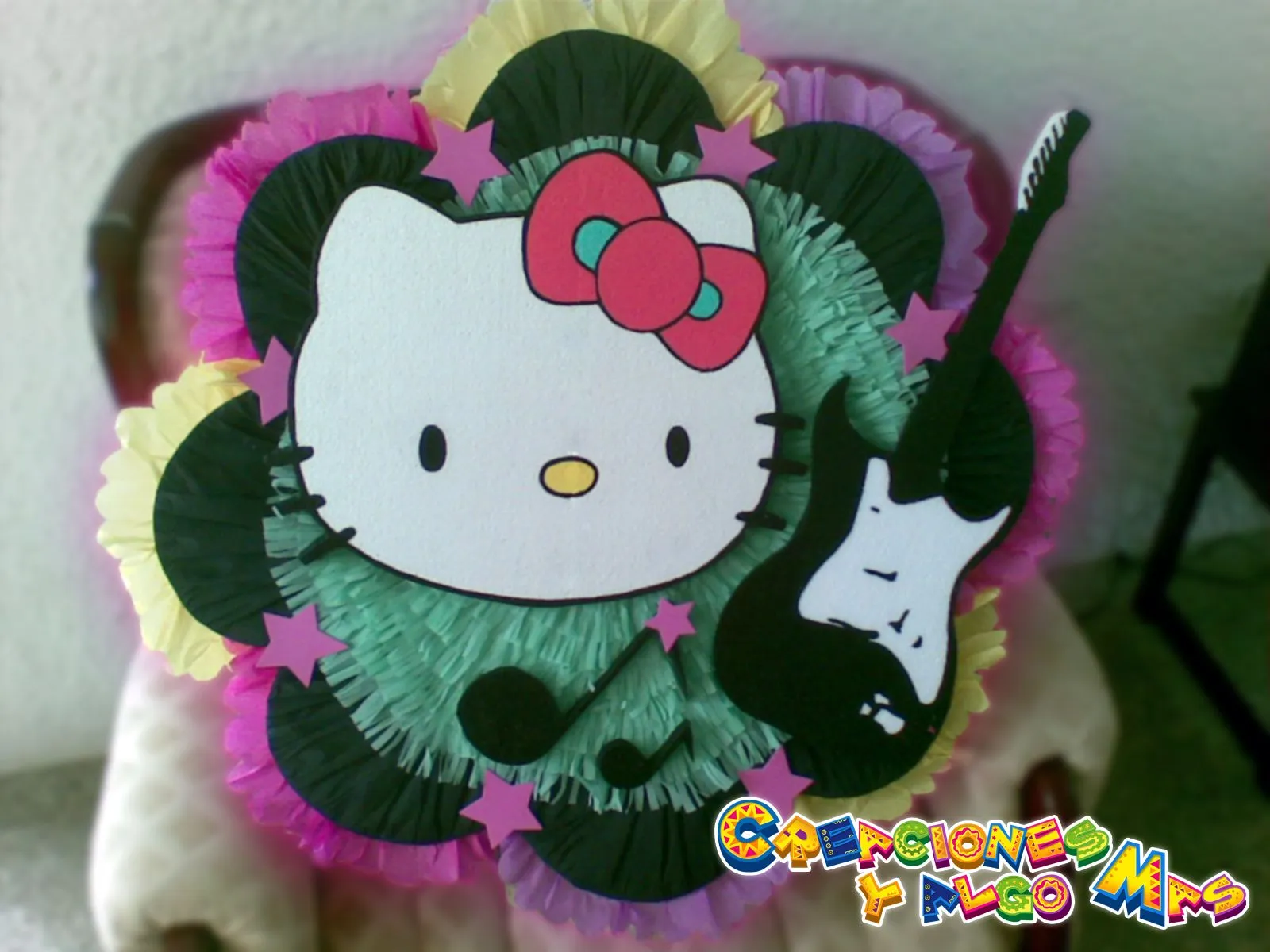 Creaciones y Algo Mas: PIÑATA DE HELLO KITTY - PINATA HELLO KITTY