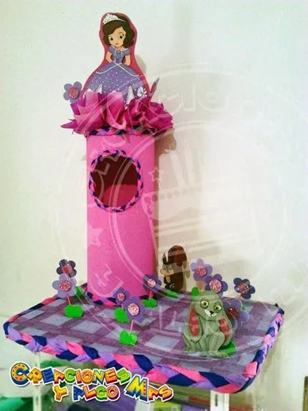 Creaciones y Algo Mas: PRINCESA SOFIA TORTA Y CHUPETERA - PARTY ...