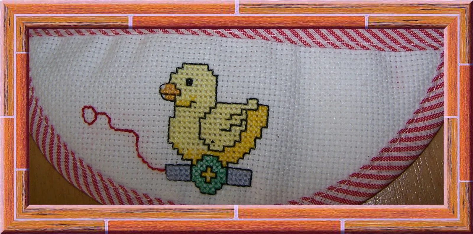 LAS CREACIONES DE MAYKA: PECHITOS EN PUNTO DE CRUZ LAS CREACIONES DE MAYKA: PECHITOS EN PUNTO DE CRUZ