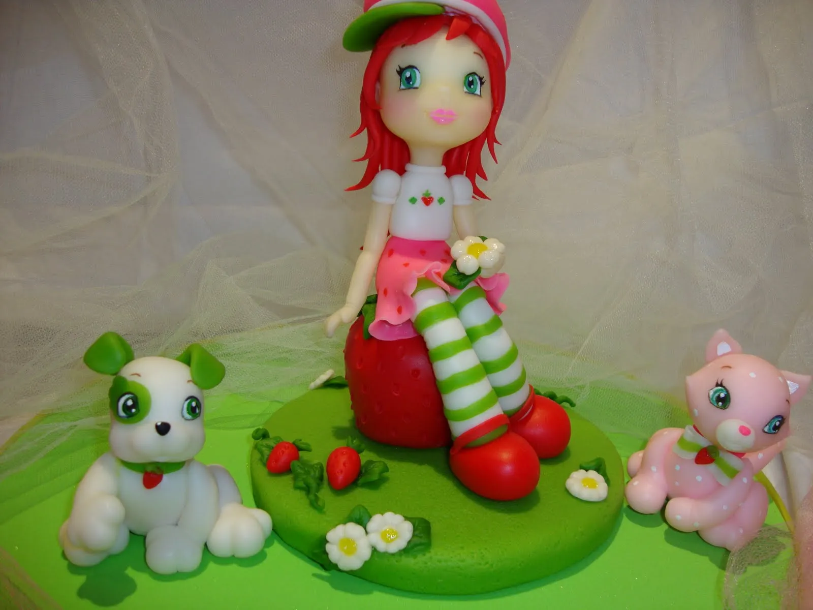 Creaciones Michi: Frutillita y sus amigas en Tutti- Frutti de Disney