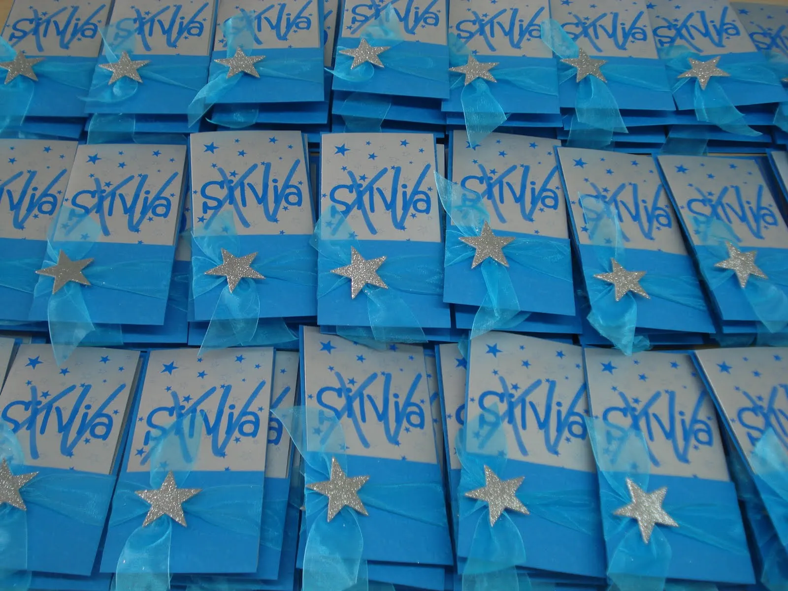 Creaciones en Papel: Invitaciones de XV con estrellas Creaciones en Papel: Invitaciones de XV con estrellas