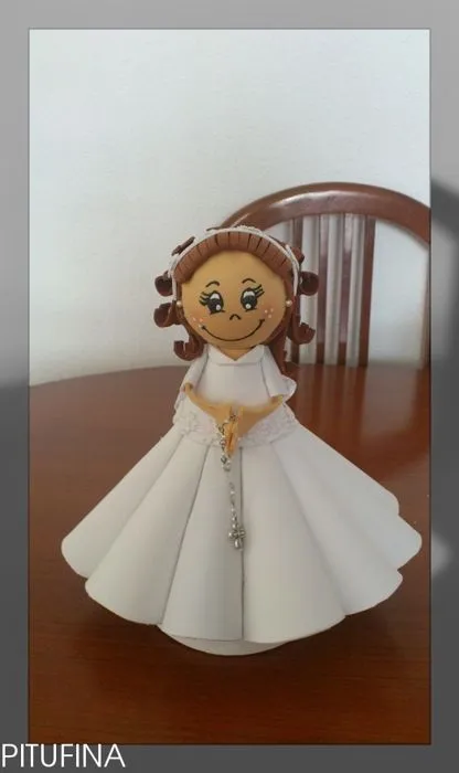 LAS CREACIONES DE PITUFINA: FOFUCHAS DE COMUNION LAS CREACIONES DE PITUFINA: FOFUCHAS DE COMUNION
