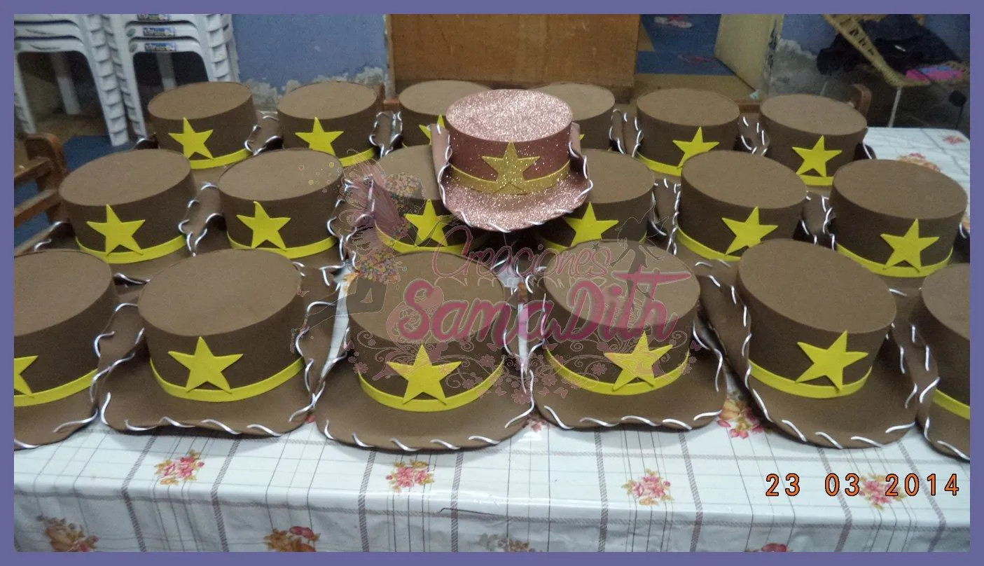 Creaciones Samadith Peru: COMO HACER SOMBRERO VAQUERO DE WOODY TOY STORY Creaciones Samadith Peru: COMO HACER SOMBRERO VAQUERO DE WOODY TOY STORY