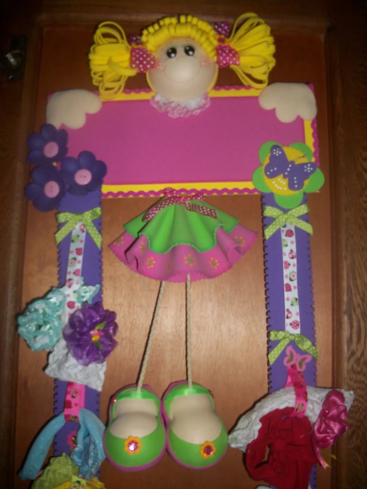 Creaciones y Tarjetas: MUÑECA PORTA MOÑOS