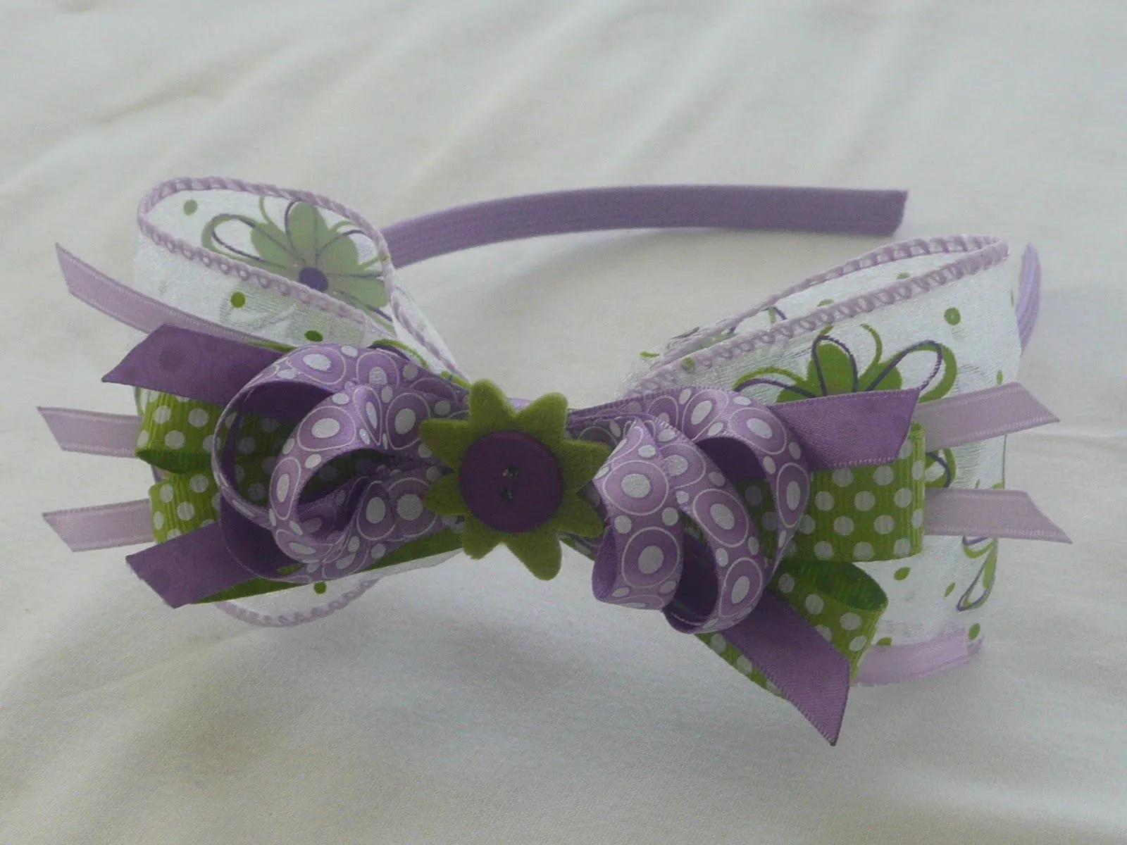 Creaciones Tia Sobrina: lazos para niñas