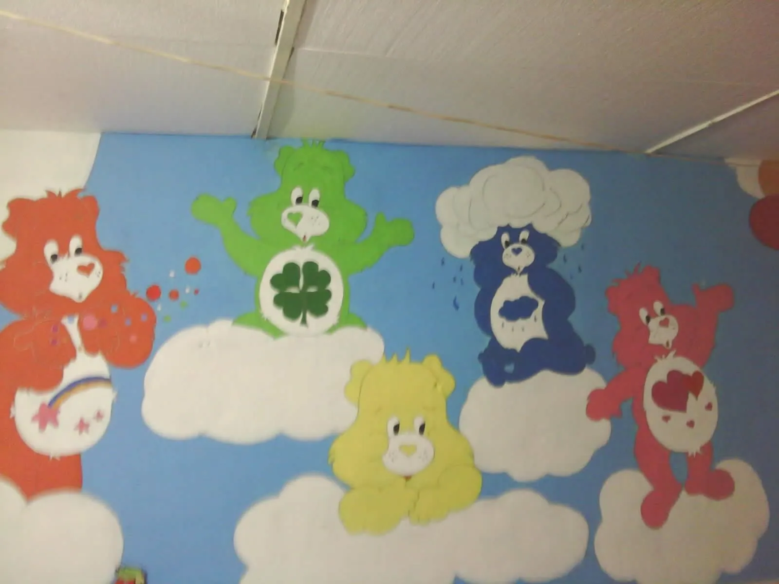 pared de ositos cariñosos para bebe