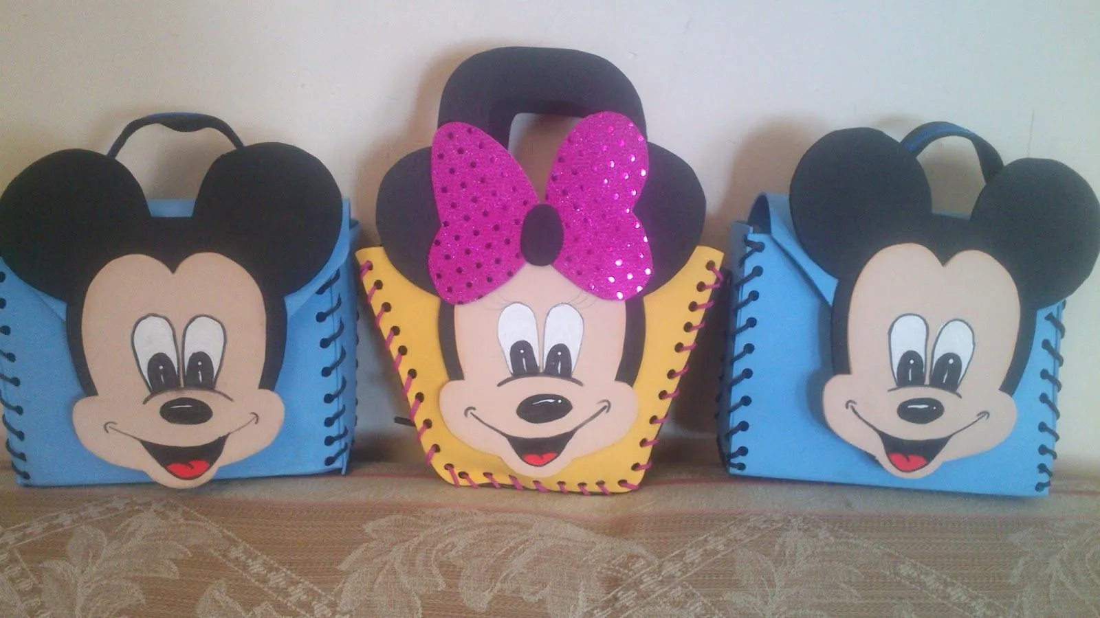 CREANDO CON ANGELICA: DULCERO DE MICKEY MOUSE CREANDO CON ANGELICA: DULCERO DE MICKEY MOUSE