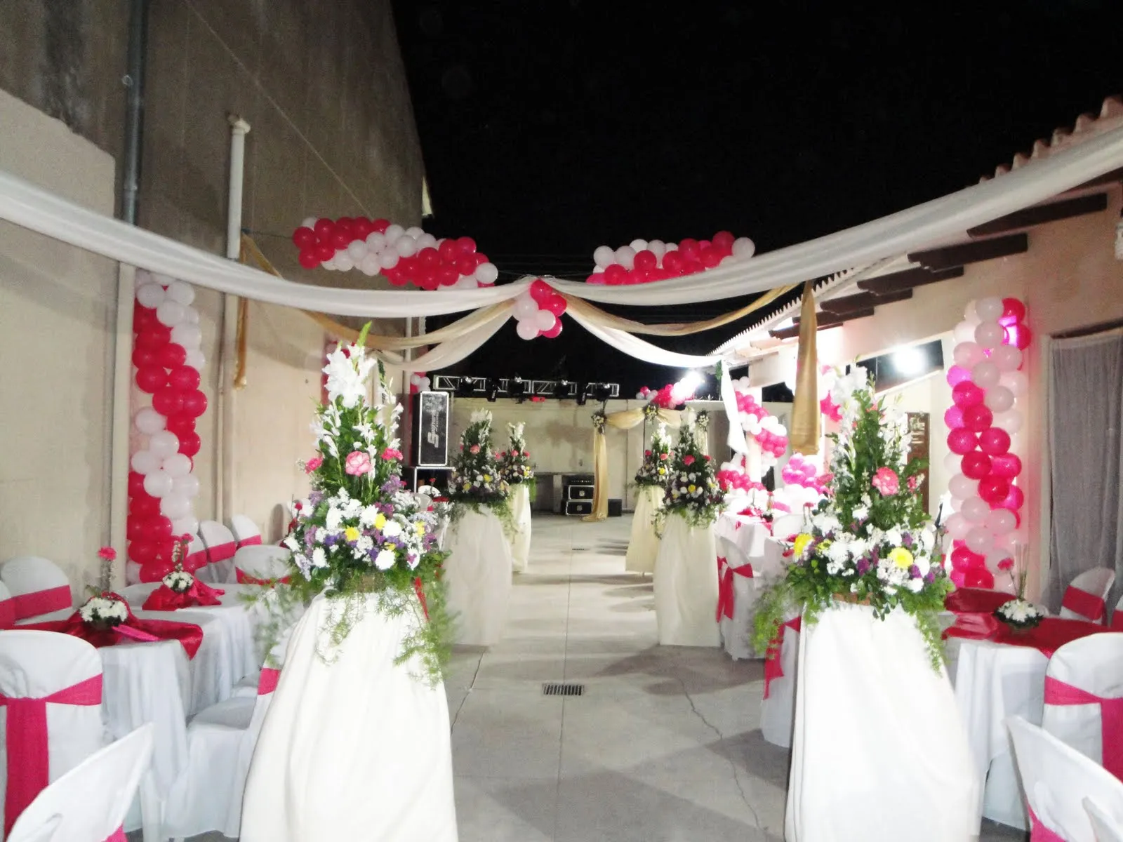 Creatividad - Eventos Sociales: Decoración de 15 años Creatividad - Eventos Sociales: Decoración de 15 años