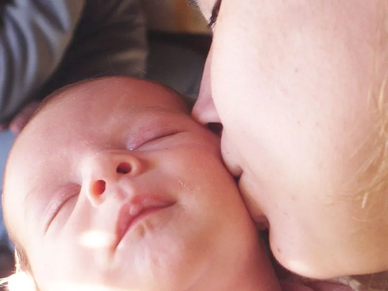 Crecebebe: comida - amor